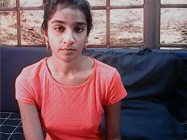 cherryindian4u on BongaCams 