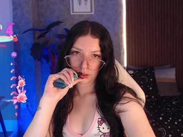 Chiaraa-Fiore on BongaCams 