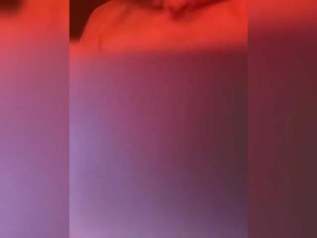 Offline coolllll on BongaCams