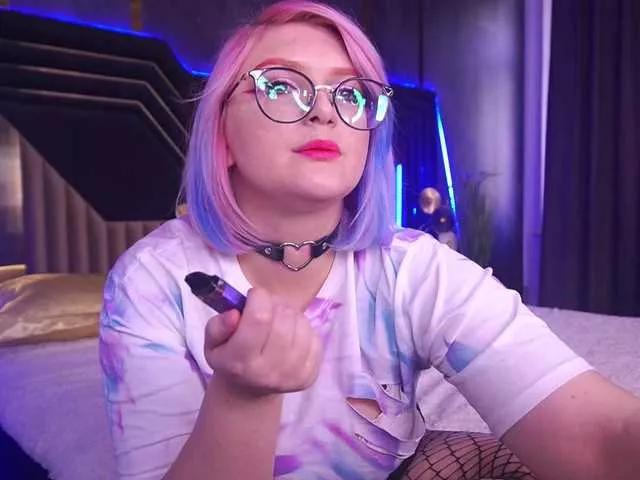CoolTatis on BongaCams 