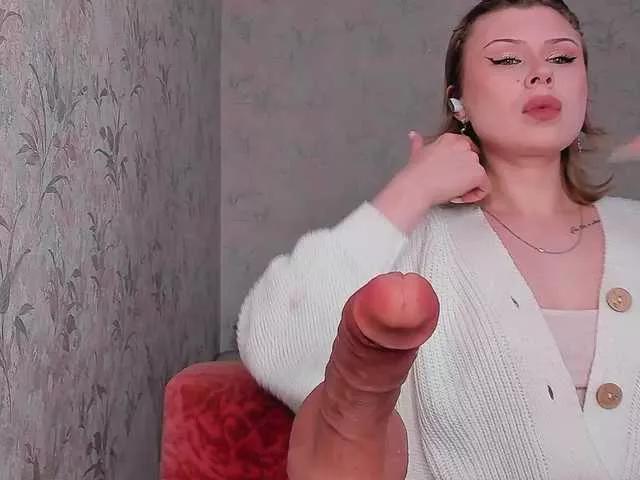 crispy-cookie on BongaCams 