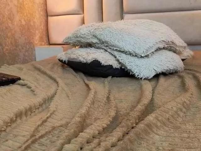CrystalBrooke3x on BongaCams 