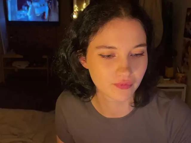 curlymary on BongaCams