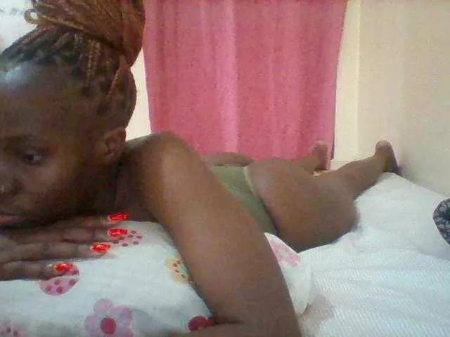 cutelizah on BongaCams 
