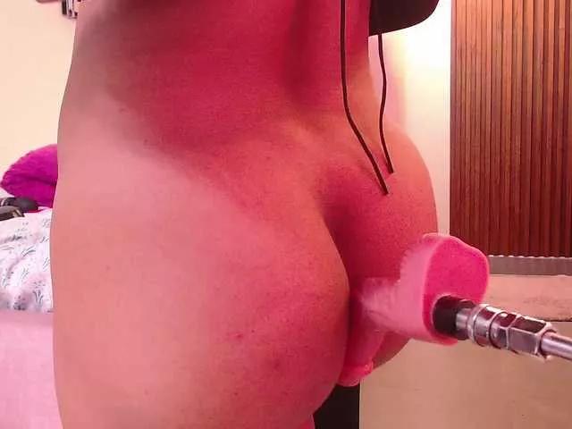 Daneshka-Heart on BongaCams 