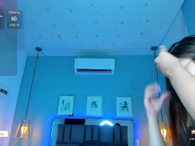 danna-roldann on BongaCams 