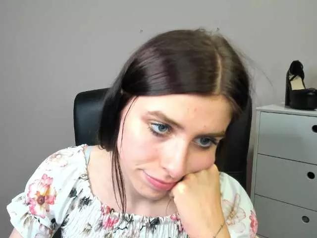 desirePIA on BongaCams 