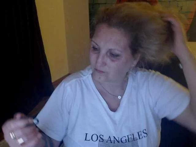 DivineBlond on BongaCams 