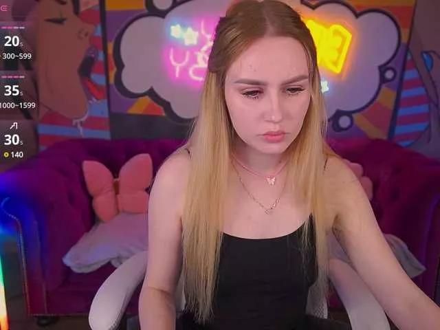 DivineJass on BongaCams 