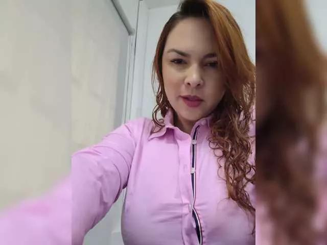 doctora-danna on BongaCams 