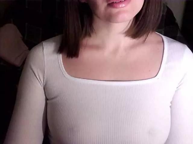 Offline droplet83 on BongaCams