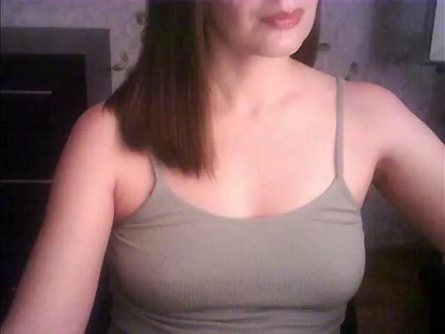 Offline droplet83 on BongaCams