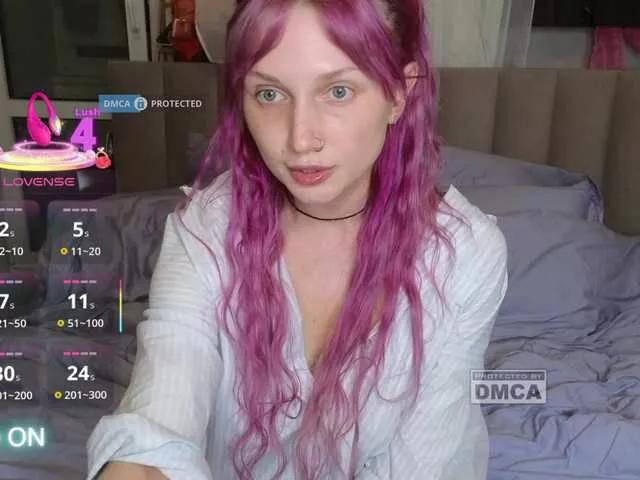dvenasti on BongaCams 