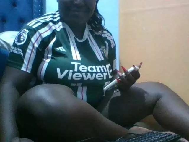 Ebony-Mistress on BongaCams 