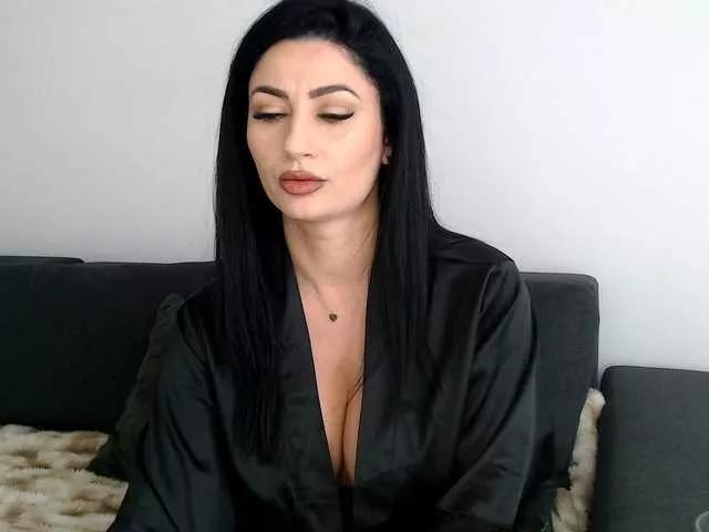 ElizabethAC on BongaCams 