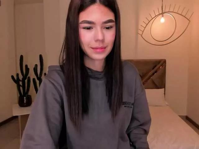 EllieScott on BongaCams 