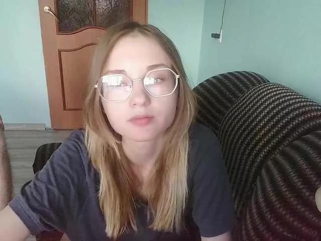 emolina on BongaCams 