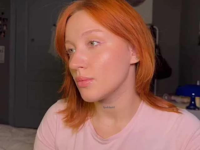 Eva-Kisa from BongaCams