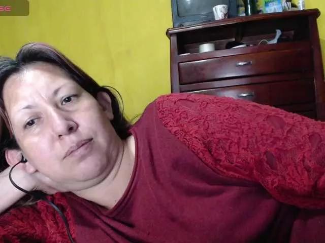 evatoms on BongaCams 