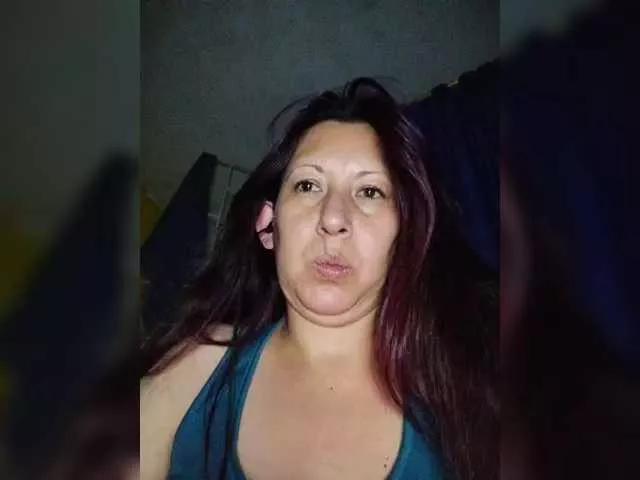 evatoms on BongaCams 