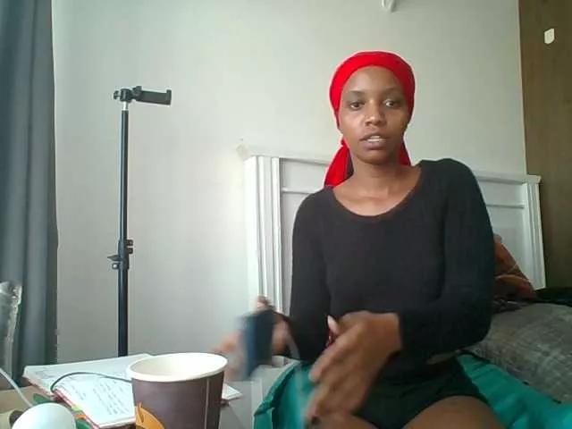 fierycaramel on BongaCams 