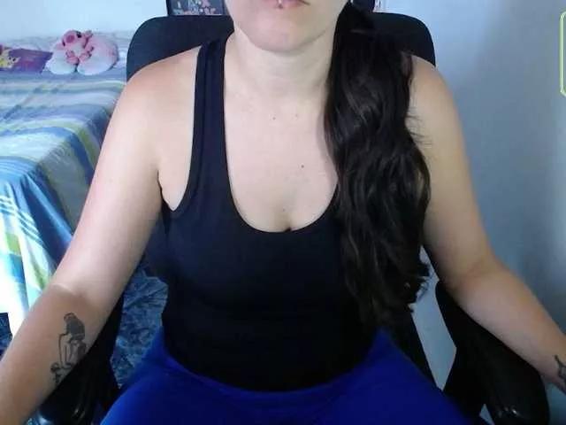 Giselle-moon on BongaCams 
