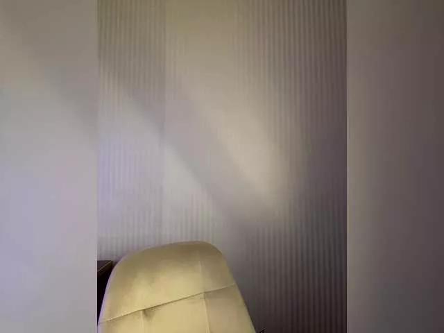 GoldenEmily on BongaCams 