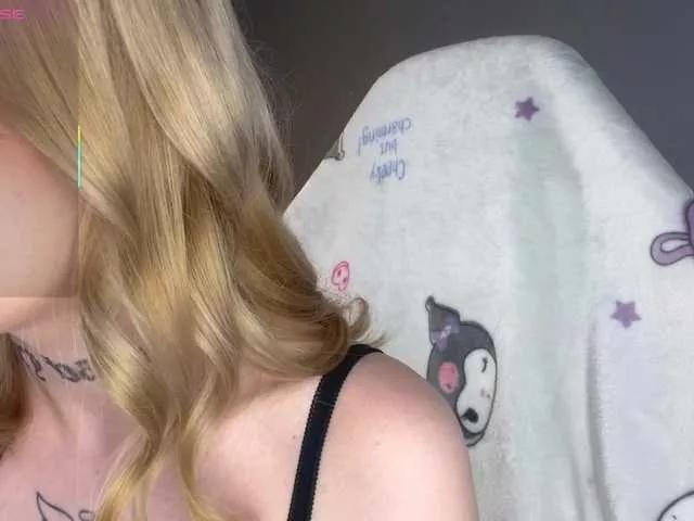 Hanna-CryBaby on BongaCams 