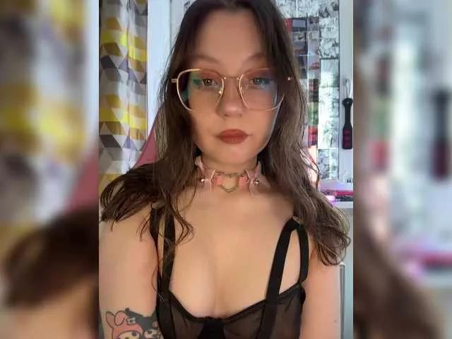 henby-streams on BongaCams 