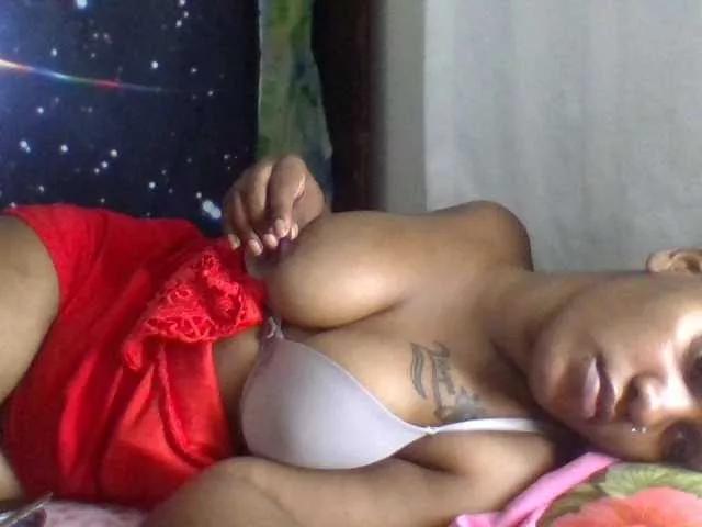 honycute on BongaCams 