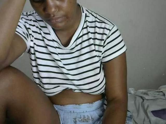 honycute on BongaCams 