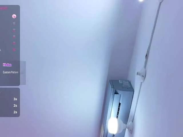 HornyVirginn on BongaCams 