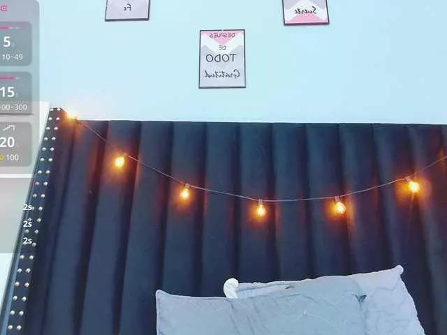 HornyVirginn on BongaCams 