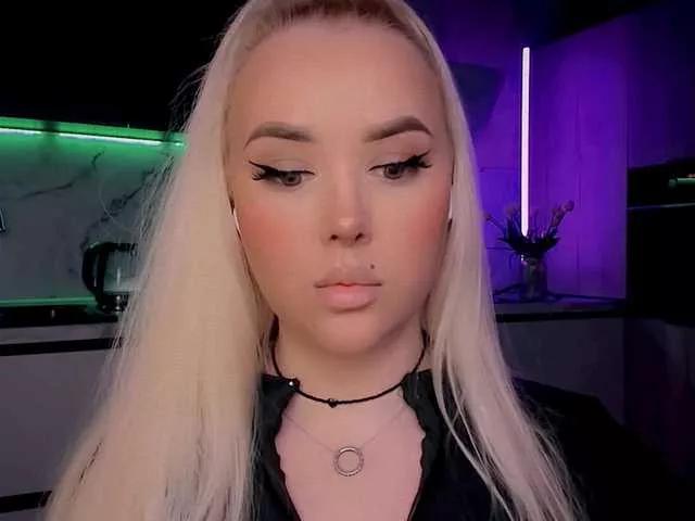 In-your-fucking-mind on BongaCams 