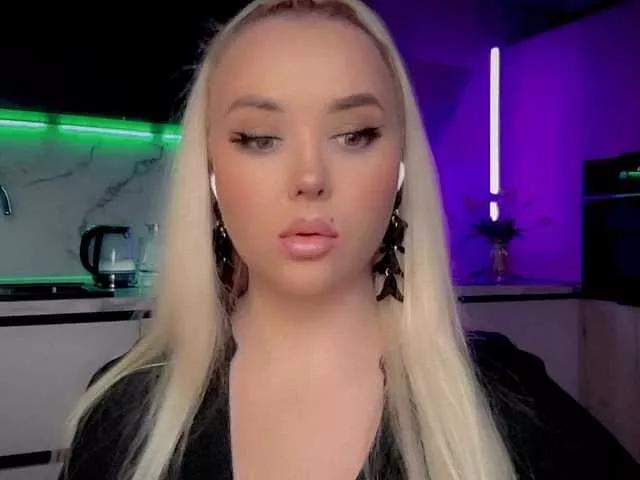 In-your-fucking-mind on BongaCams 