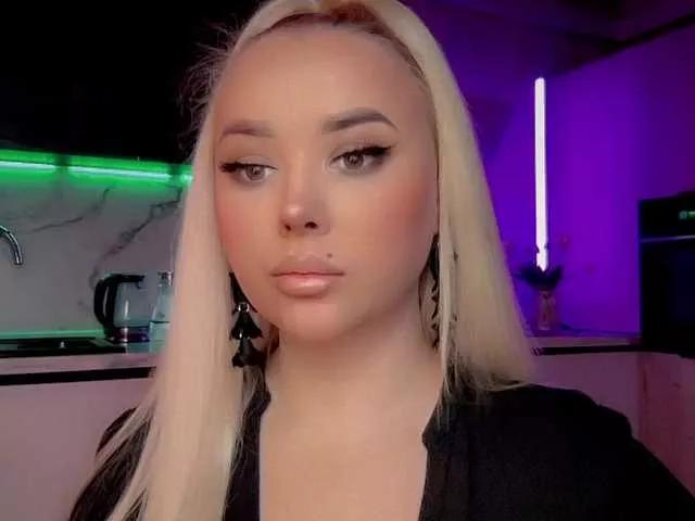 In-your-fucking-mind on BongaCams 