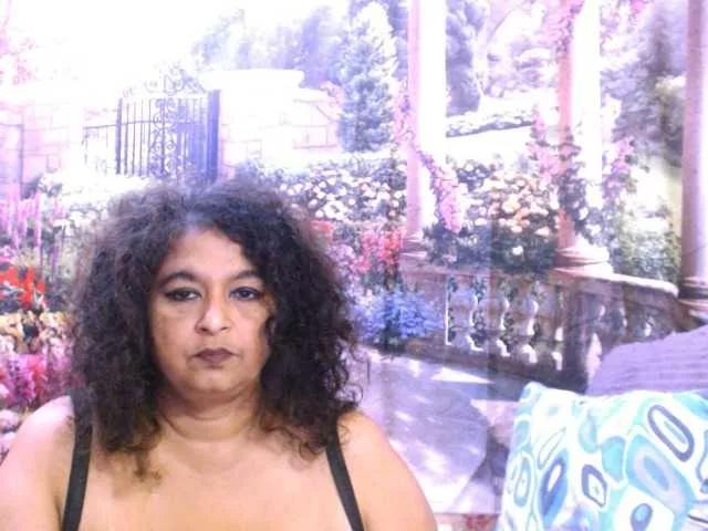 indianstar75 on BongaCams 