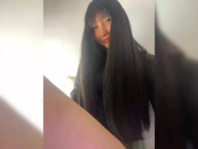 InJiOcean99 on BongaCams 