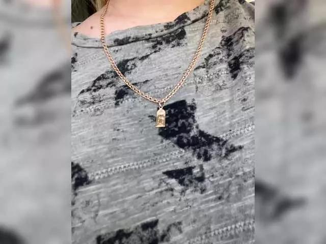 IREN-MILF on BongaCams 