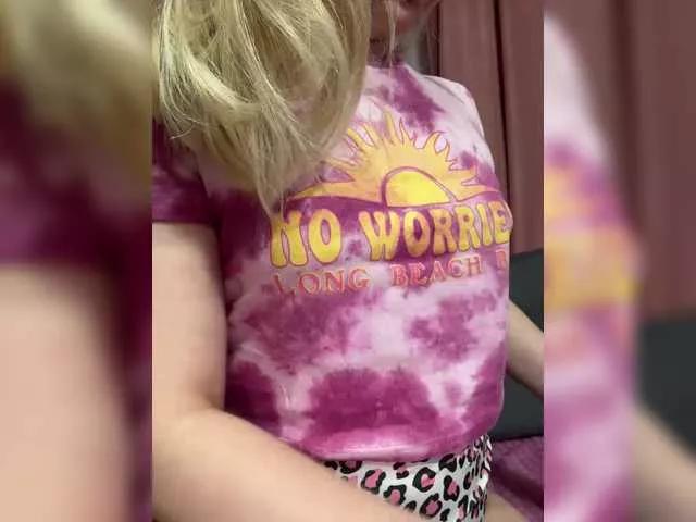 Isilib-kisa on BongaCams 