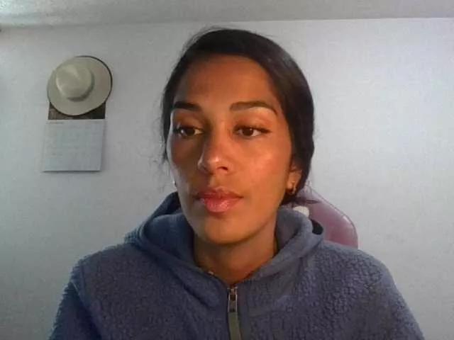 JuanaBrunette on BongaCams 