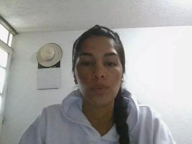 JuanaBrunette on BongaCams 