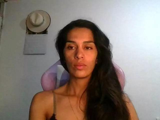 JuanaBrunette on BongaCams 