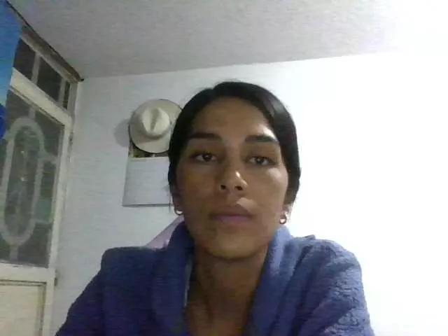 JuanaBrunette on BongaCams 
