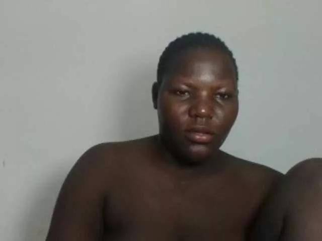 JuicyBlacktits on BongaCams 