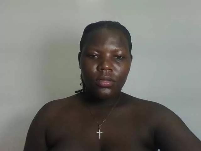 JuicyBlacktits on BongaCams 