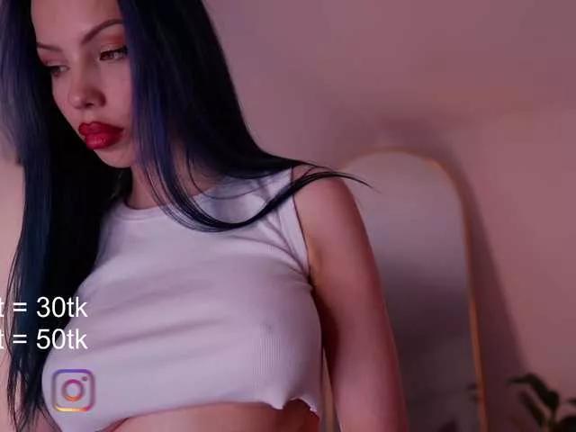 juli-jam on BongaCams 