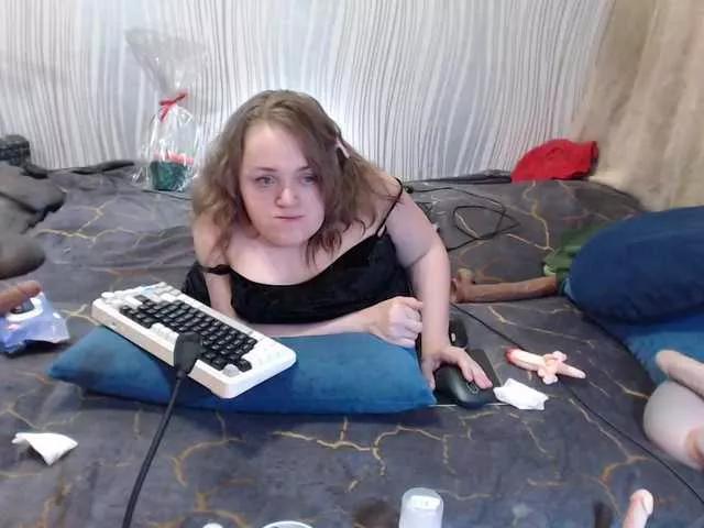 Julia-79 on BongaCams 