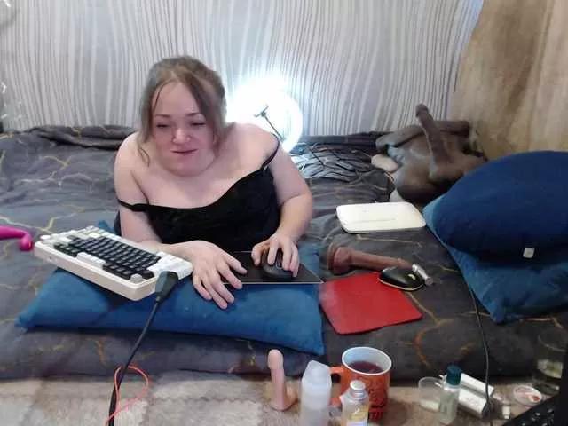 Julia-79 on BongaCams 