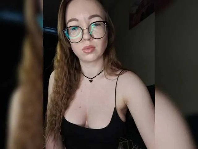 Offline Juliberry1 on BongaCams